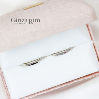 結婚指輪　ピンクダイヤ